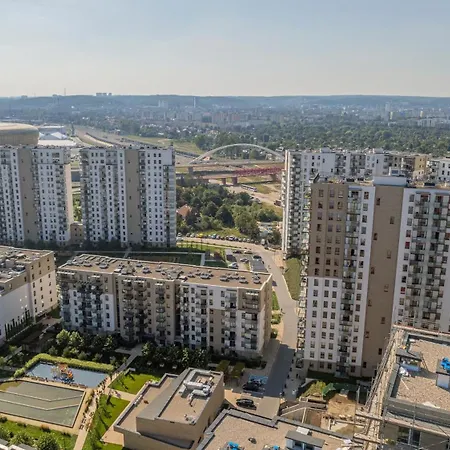 Nowa Letnica Comfortable With Balcony & Parking By Renters גדנסק