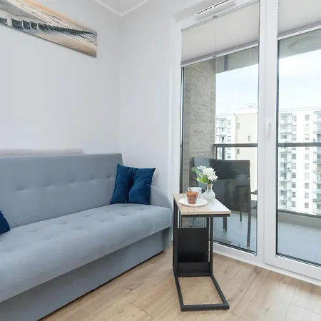 Nowa Letnica Comfortable With Balcony & Parking By Renters