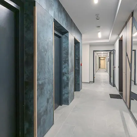 Nowa Letnica Comfortable With Balcony & Parking By Renters Gdansk