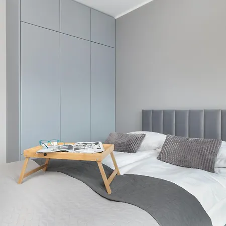 Nowa Letnica Comfortable With Balcony & Parking By Renters * Gdansk