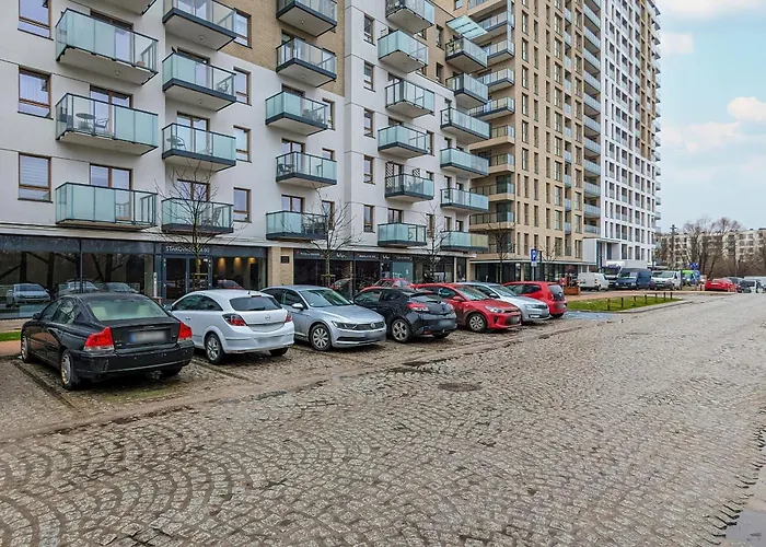 Appartement Nowa Letnica Comfortable With Balcony & Parking By Renters