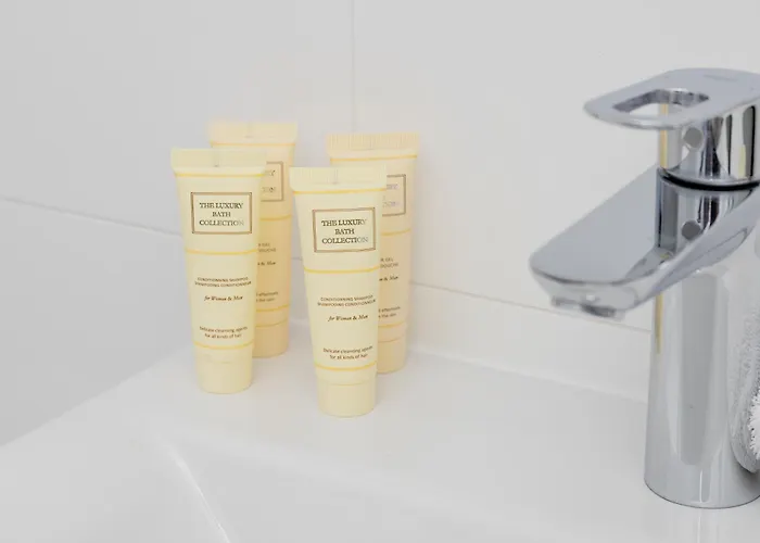 Appartement Nowa Letnica Comfortable With Balcony & Parking By Renters