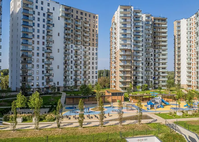 Nowa Letnica Comfortable With Balcony & Parking By Renters